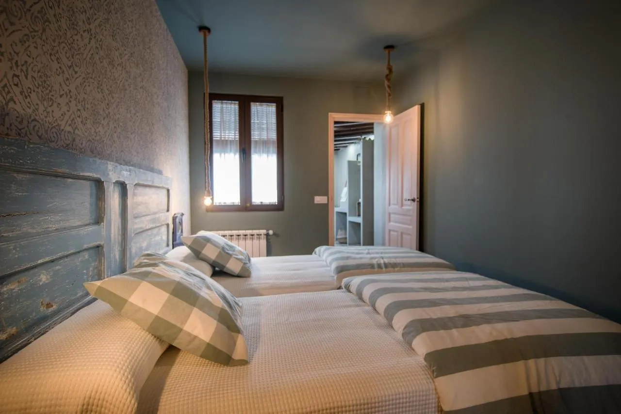 La Casita De Candela Toledo 0*,